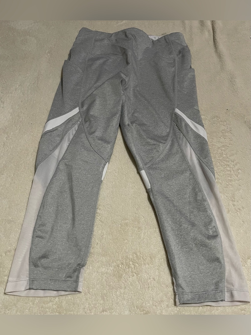 Avia active women’s leggings size M NWOT
